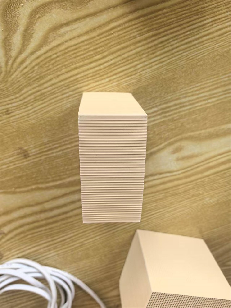 贵金属催化剂载体